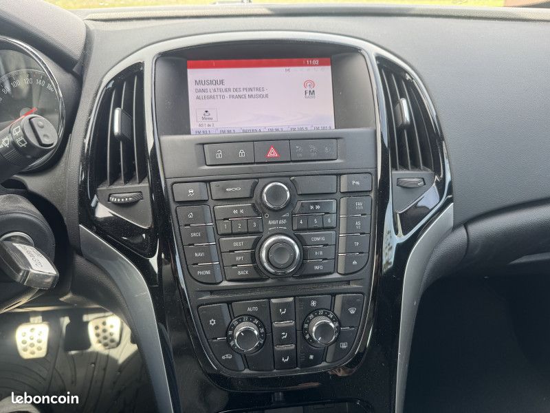 Opel ASTRA GTC 2.0 CDTI Biturbo (image 19)