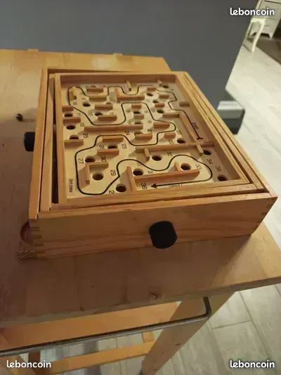 Labyrinthe en bois (image 2)