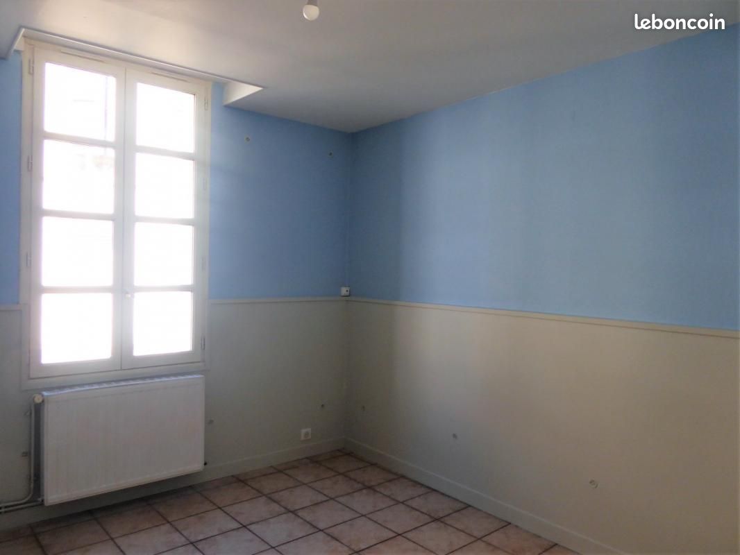 Appartement 3 pièces 70 m² - Hiersac 16290 (image principale 10)