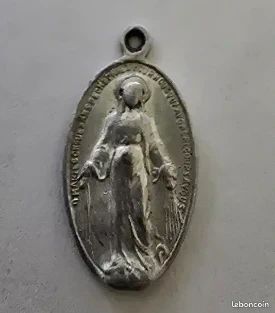 Porte-clés Ancien Médaille Miraculeuse Vierge Marie - Métal Argenté Avec Patine