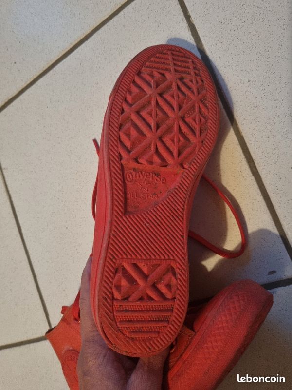 Converse hautes rouge T.37 (image 6)