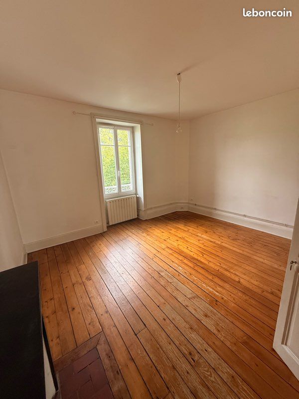 Appartement 4 pièces 90 m² · à Dole · 90 m² · 115 000 €