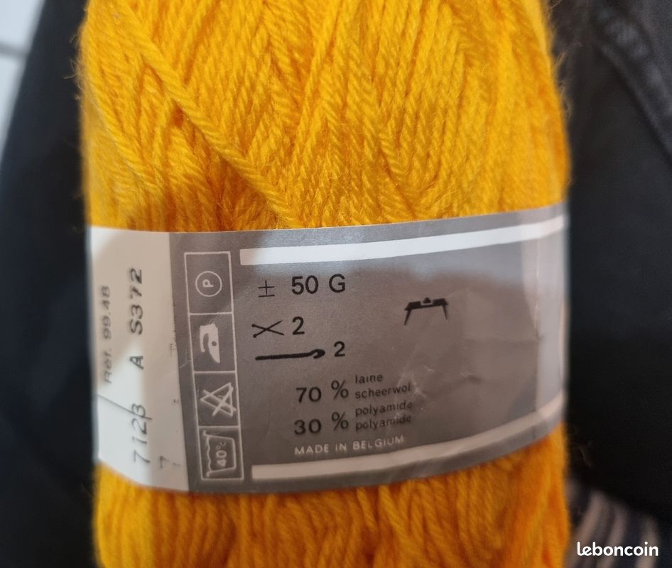 8 Pelotes De Laine Douce Et Soyeuse – 50 Grs Chacune – Jaune Pâle – Mélange De Qualité