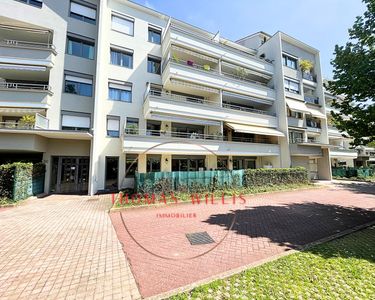 Appartement 215 000 € - 43 m²