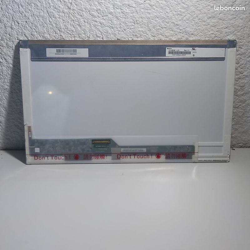 Dalle LED 14 pouces 40 pin connecteur bas gauche (image 2)