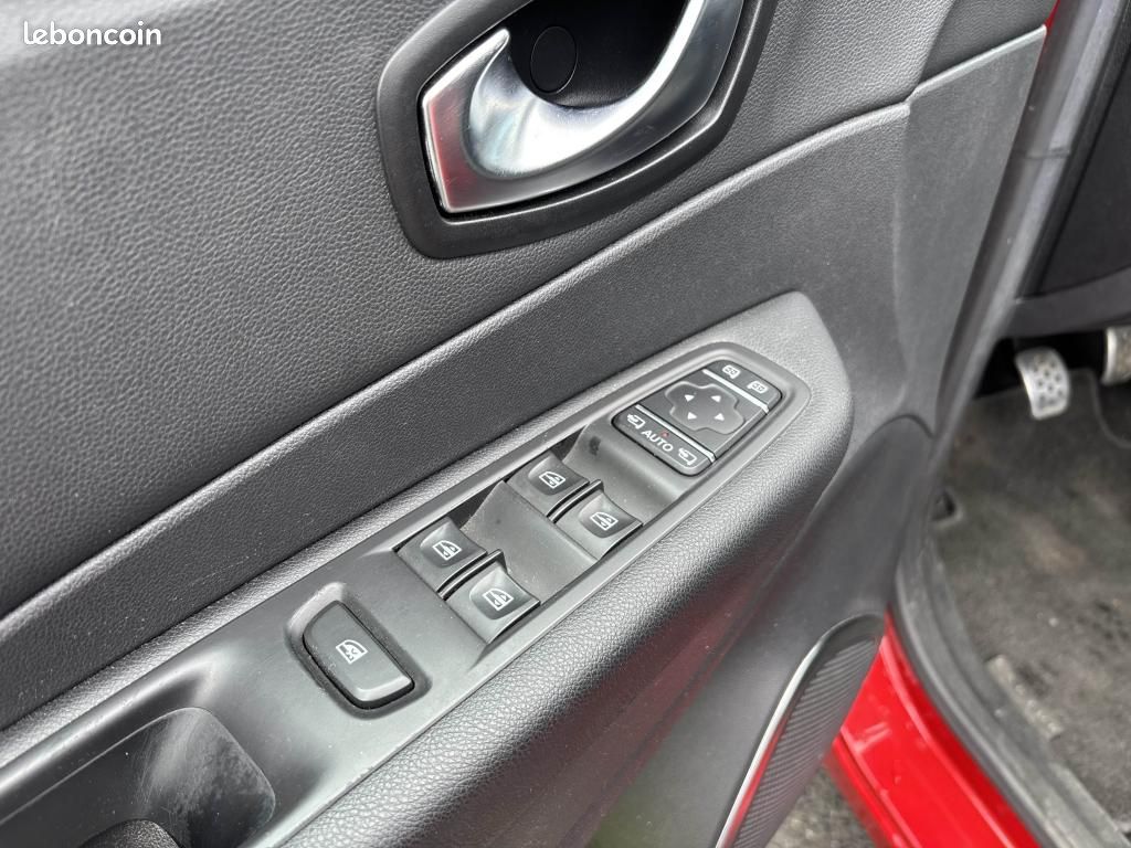 RENAULT CAPTUR 1.5 Energy dCi - 90 Intens PHASE 2 (image 11)