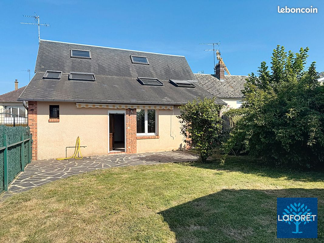 Maison 5 pièces 118 m² · à Bernay · 118 m² · 766 €/mois