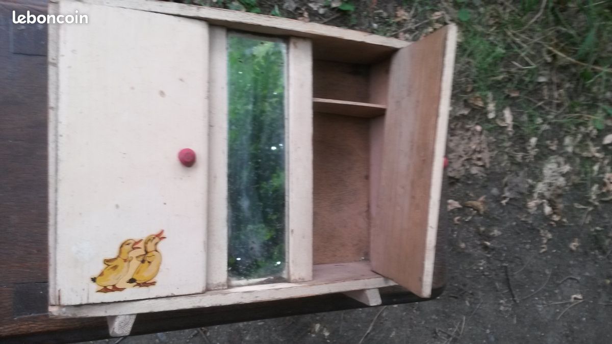 Jouet ancien armoire pour poupée en bois | Selency