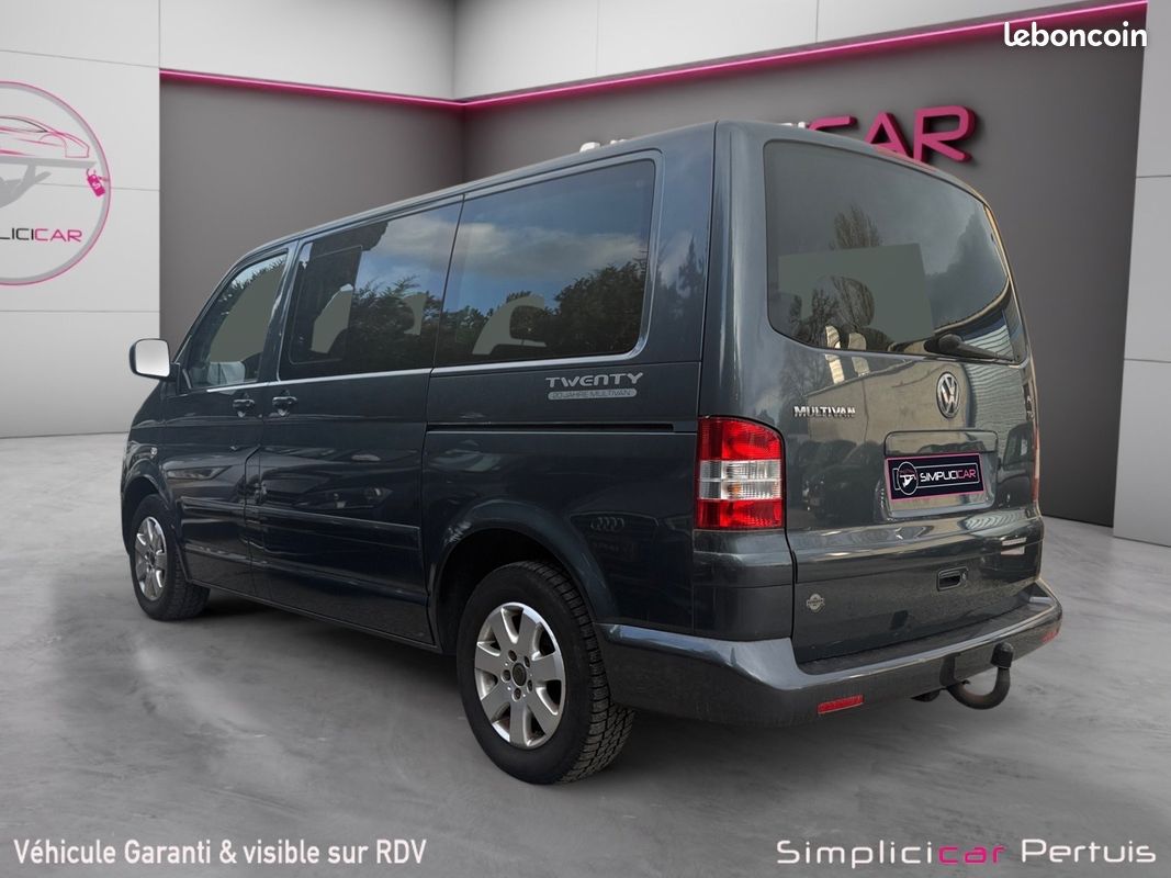 VOLKSWAGEN MULTIVAN 2.5 TDI 130 sièges chauffants carplay clim 3 zones garantie 12 mois (image 3)