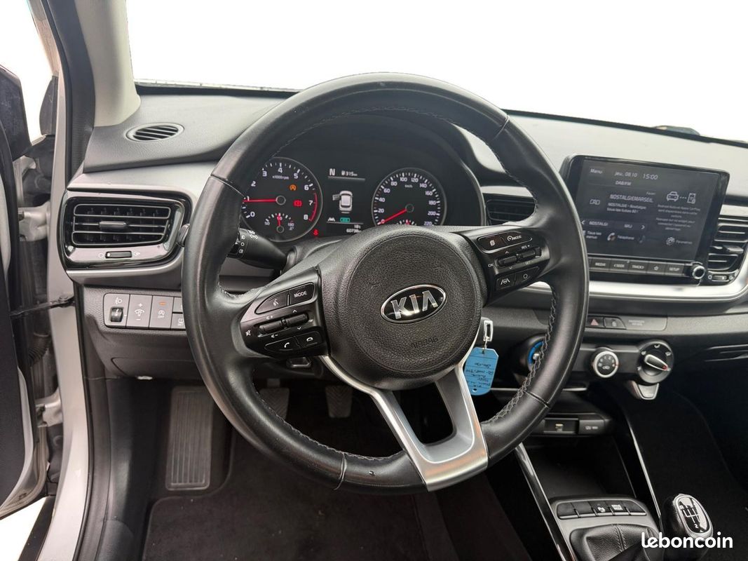 Kia Stonic 1.0 T-GDi 120ch MHEV Active iBVM6 (image 12)