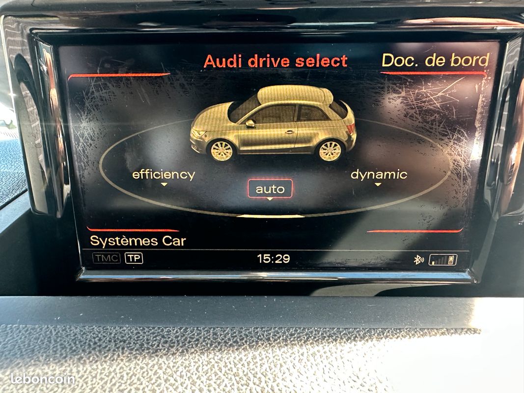Audi A1 I Phase II 1.6 TDi 16v 116cv (image 7)