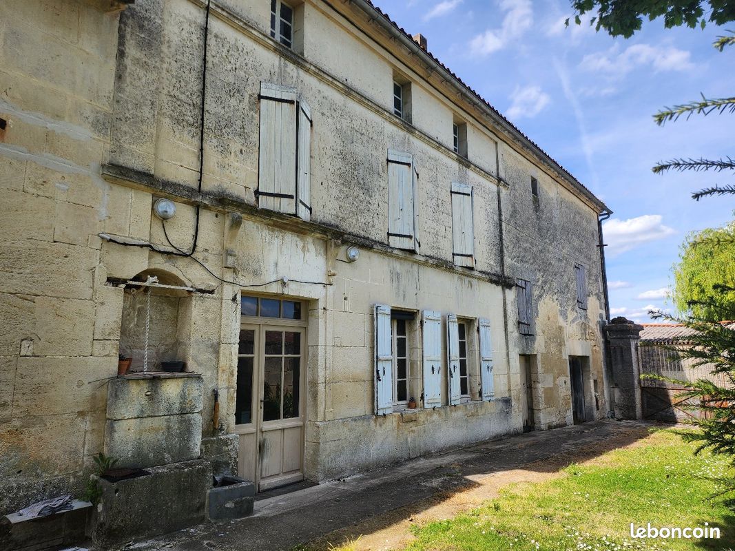 Maison 4 pièces 95 m² · à Graves-Saint-Amant · 95 m² · 75 600 €