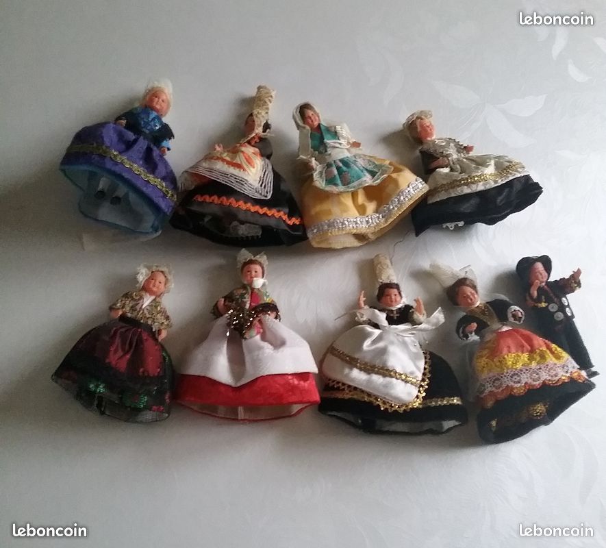 Poupee folklorique afrique du nord en celluloid petitcollin - Collection Poupee folklorique afrique du nord en celluloid petitcollin - Collection
