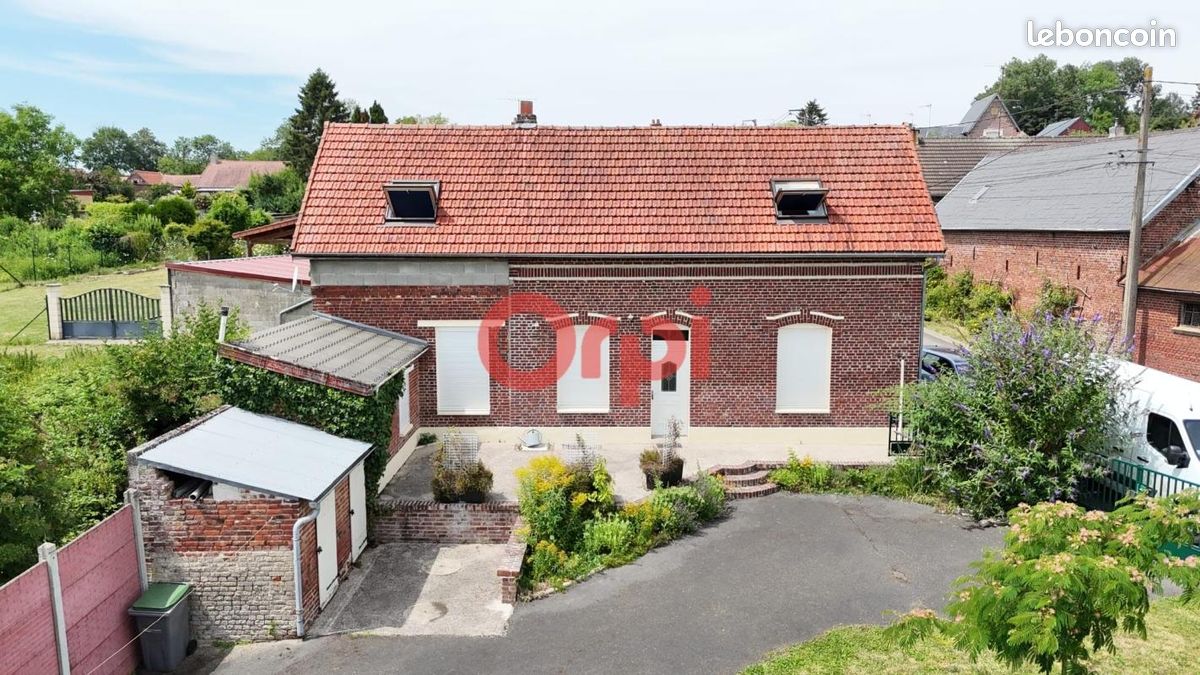 Maison 3 pièces 101 m² · à Étricourt-Manancourt · 101 m² · 139 000 €