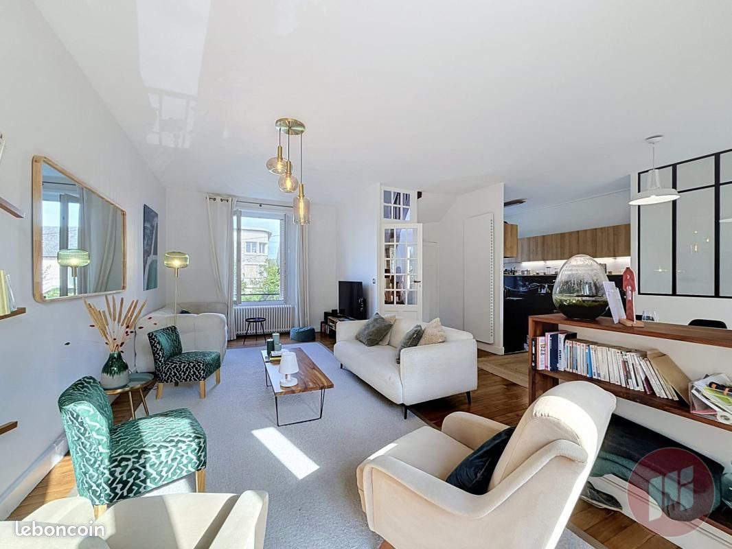 Maison 5 pièces 126 m² · à Brive-la-Gaillarde · 126 m² · 495 000 €