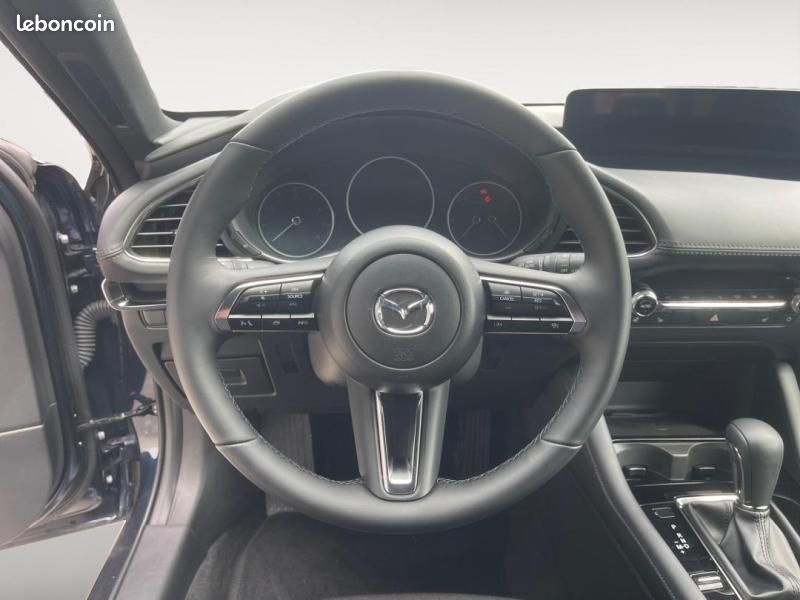 Mazda Mazda 3 2.0 e-SKYACTIV-X M-Hybrid 186ch Centre Line BVA 2025 (image 15)