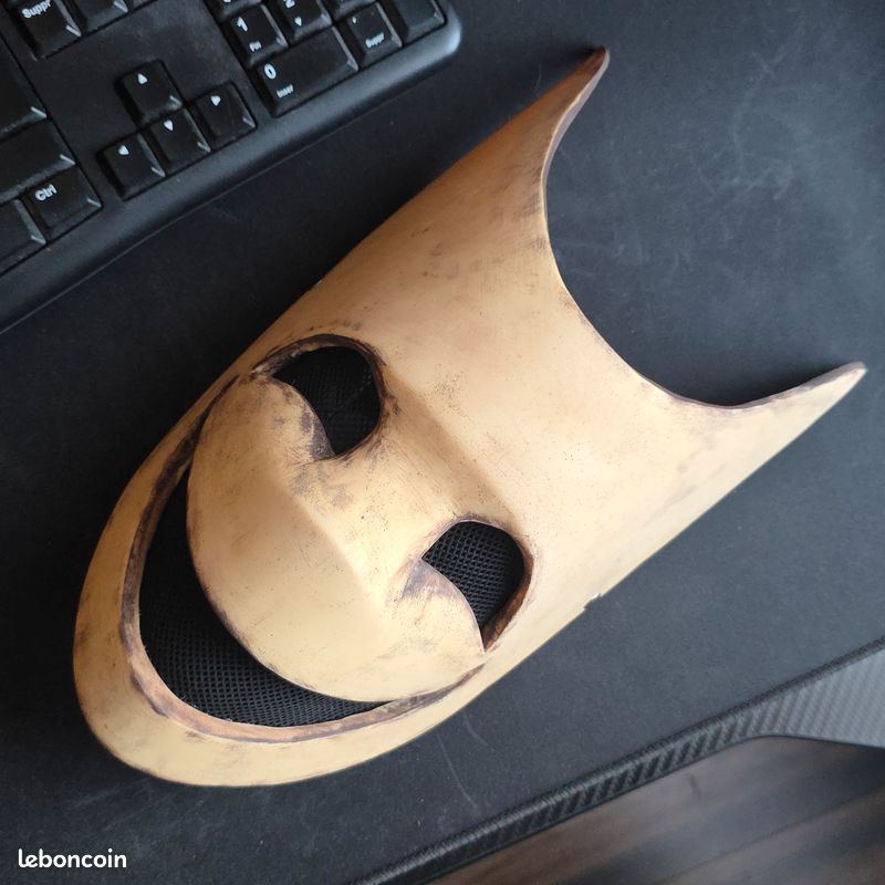 Masque horreur style comédie (image 1)