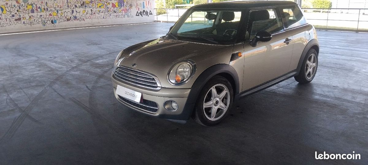 Mini cooper d 1.6 diesel 110 cv an 2009 150 km propre (image 3)