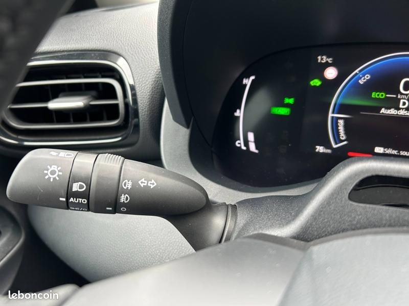 Toyota Yaris 116h Design 5p MY26 (image 37)