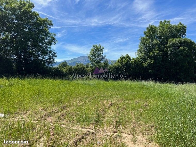 Terrain Forest Saint Julien · à Forest-Saint-Julien · 75 000 €