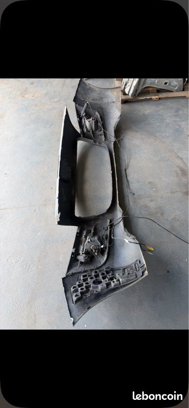 Pare choc 3008 (image 2)