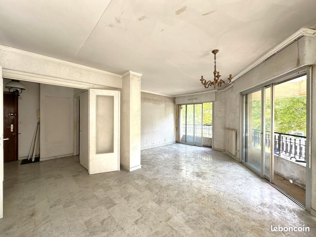 Appartement 3 pièces 70 m² · à Menton · 70 m² · 238 280 €
