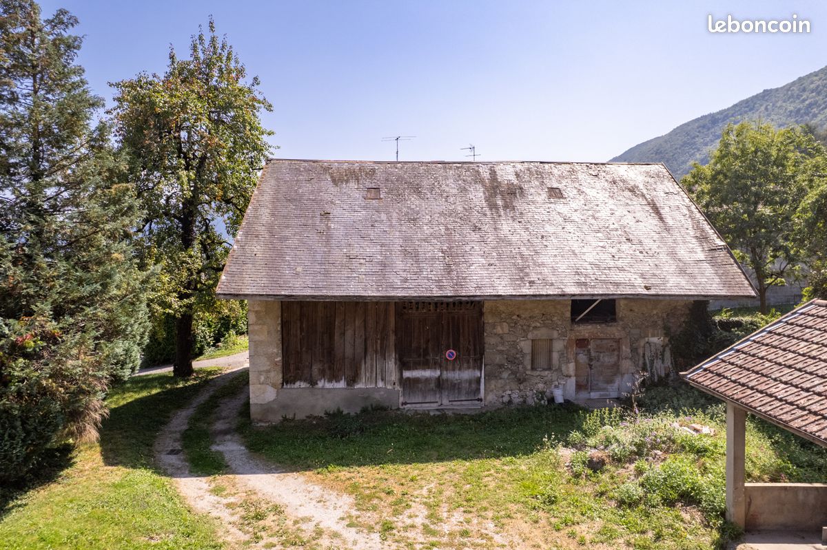 Maison 5 pièces 150 m² · à Sevrier · 150 m² · 379 000 €