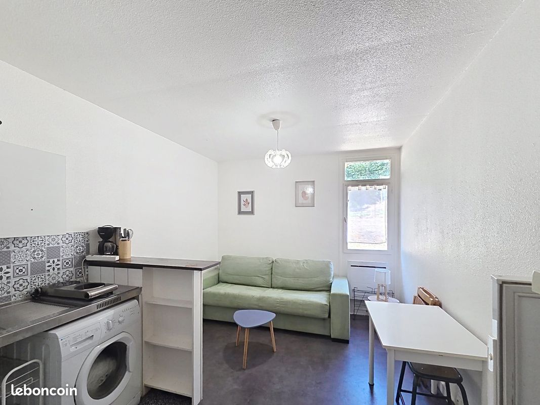Appartement 1 pièce 20 m² · à Limours · 20 m² · 600 €