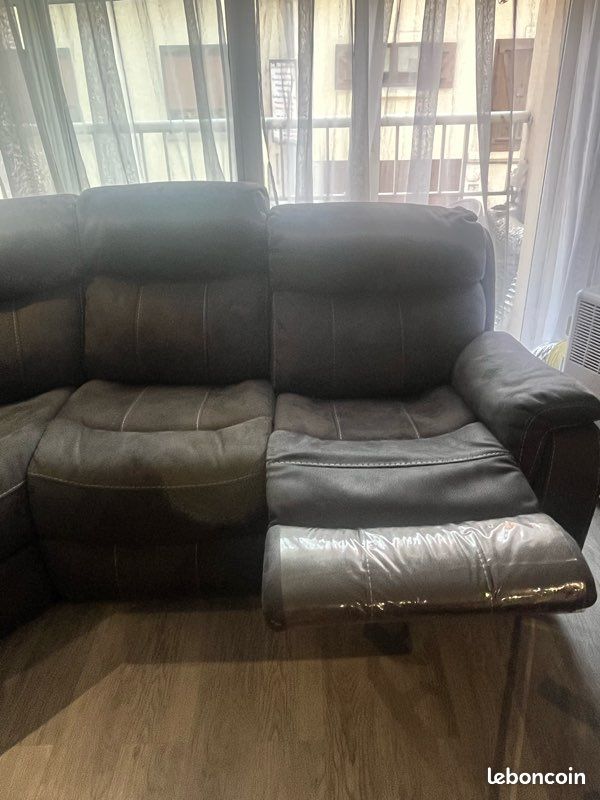 ➡️ “Grand canapé d’angle relax 6 places – très confortable” (image 3)