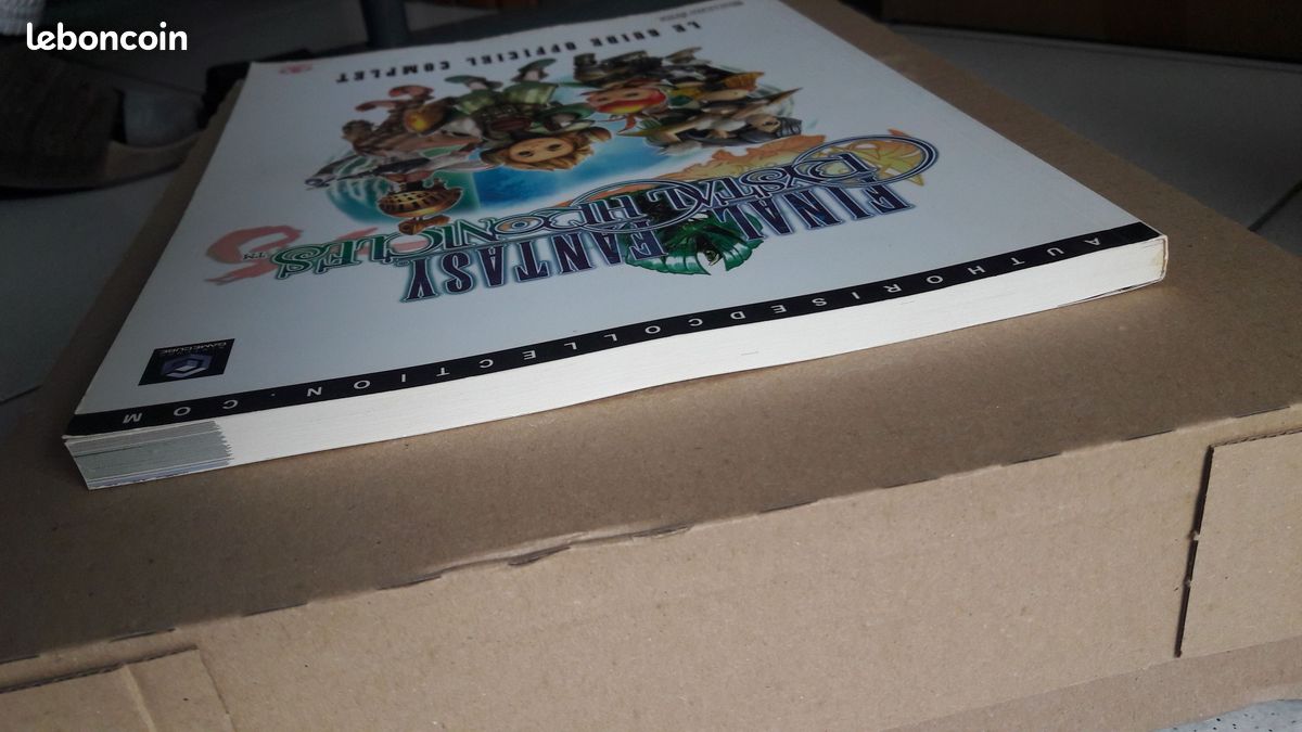 Guide Officiel - Final Fantasy Crystal Chronicles - Francais - Comme Neuf
