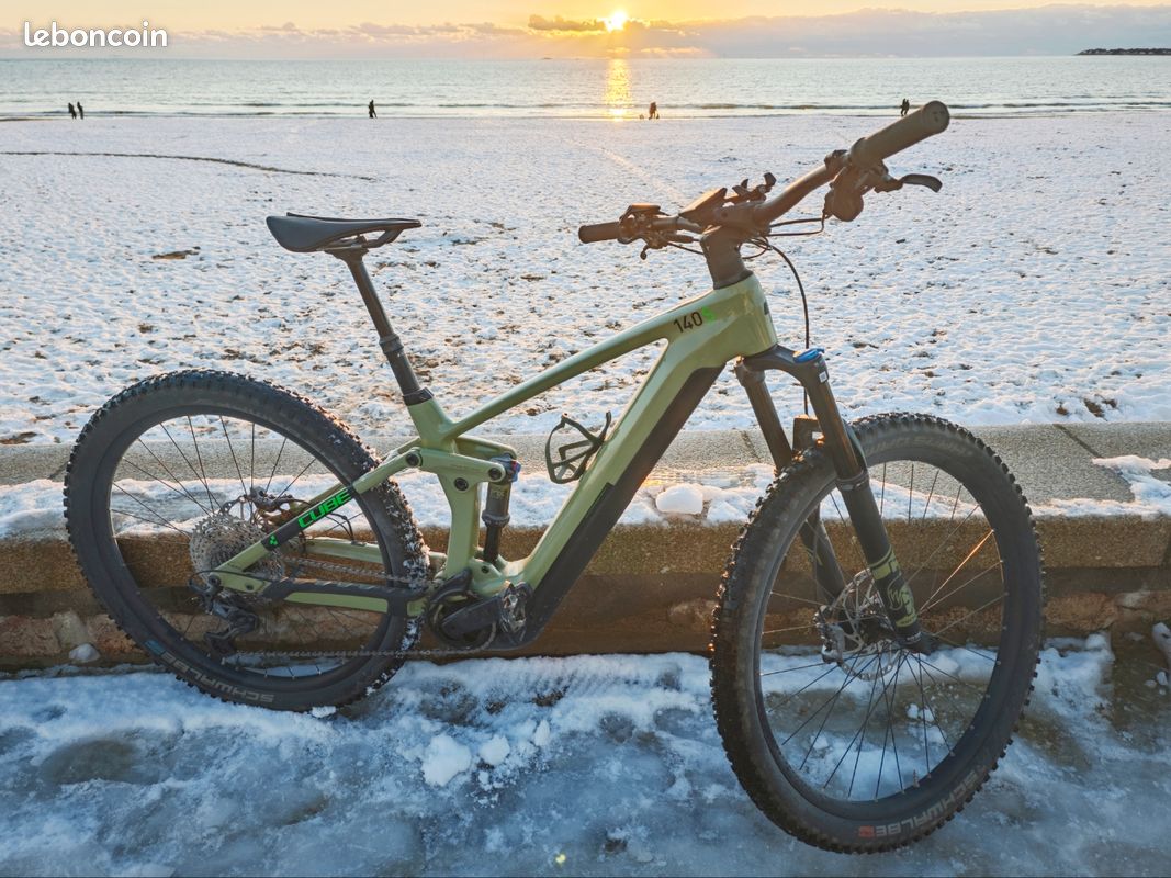 VTT eMTB - E-mountain bike CUBE (image 6)