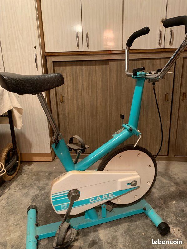 Vélo d’appartement (image 1)