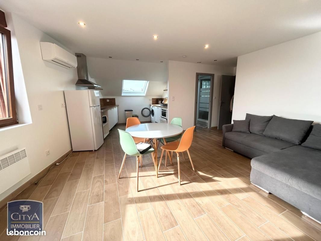 Appartement 2 pièces 37 m² · à Valenciennes · 37 m² · 690 €