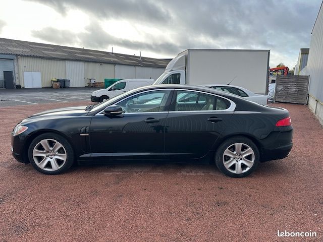 Jaguar XF 3.0 V6 D 275 CV LUXE SERIE SPECIALE 75ième ANNIVERSAIRE BVA (image 2)