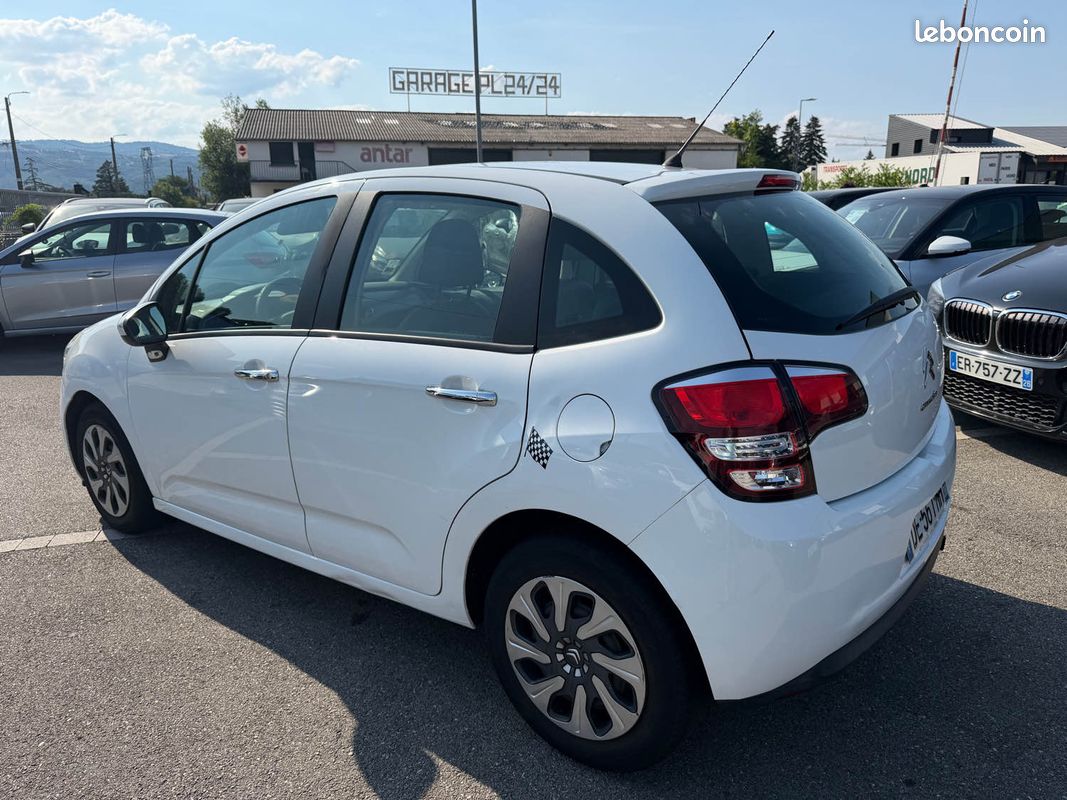 Citroen c3 1.0 vti 68ch attraction phase 2 garantie (image 3)