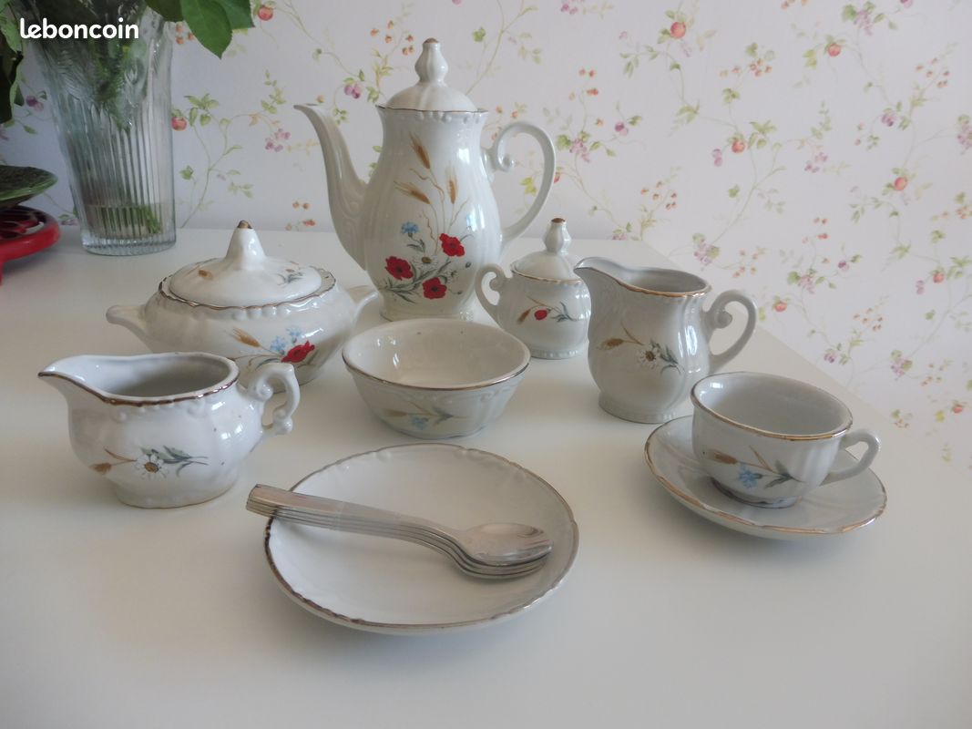 Ancienne Dinette En Porcelaine - Décor Coquelicots - État Vintage