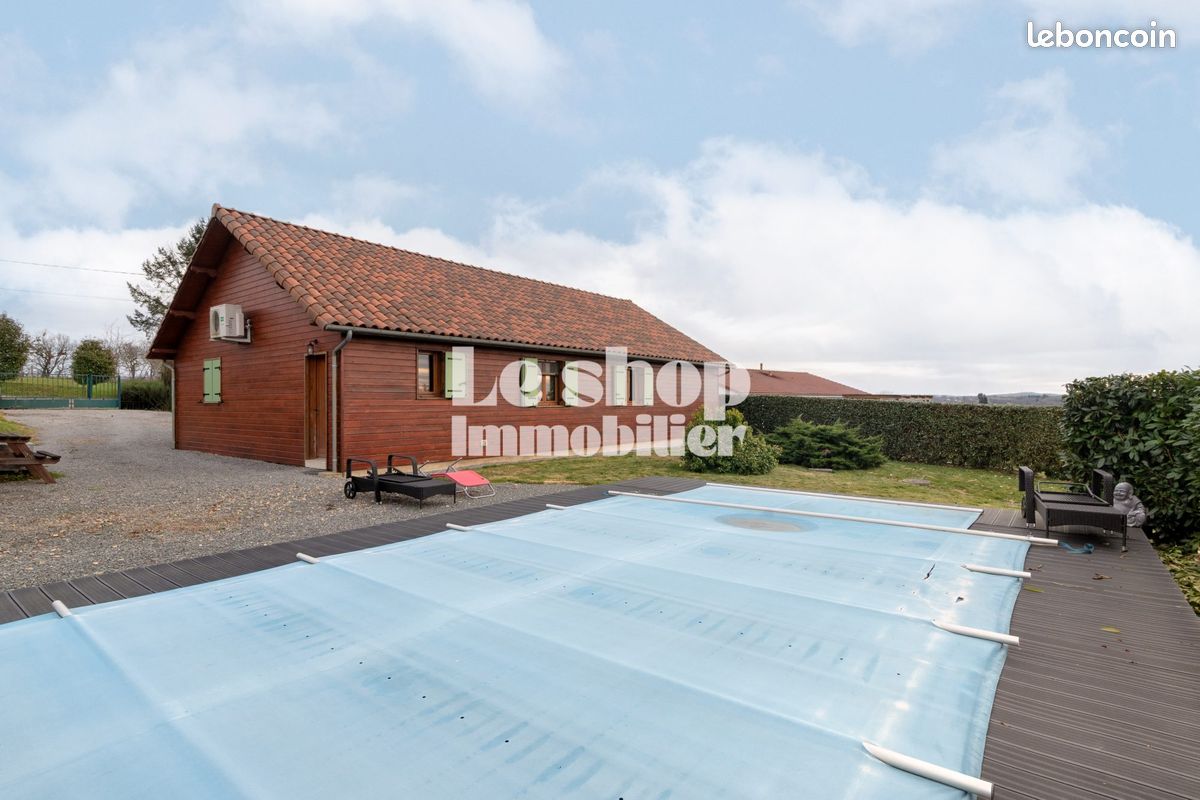 Maison 5 pièces 125 m² · à Saint-Hilaire-Bonneval · 125 m² · 208 000 €