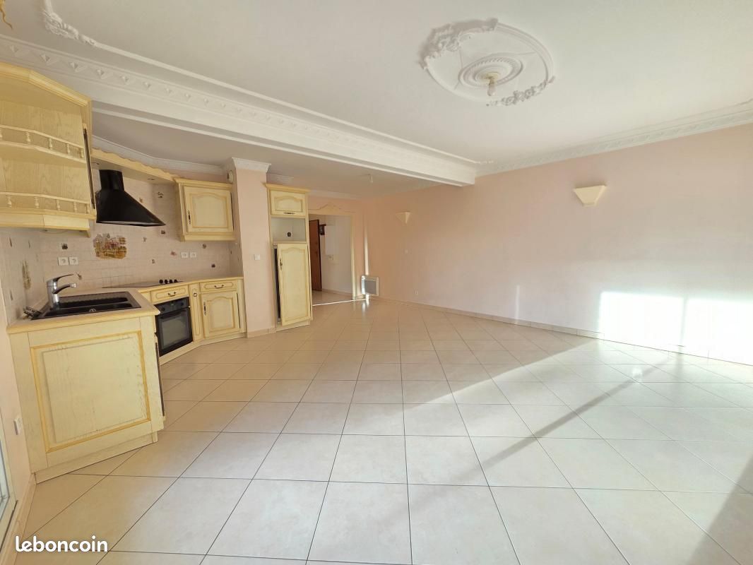 Appartement a louer sainte-genevieve-des-bois - 3 pièce(s) - 65 m2 - Surfyn