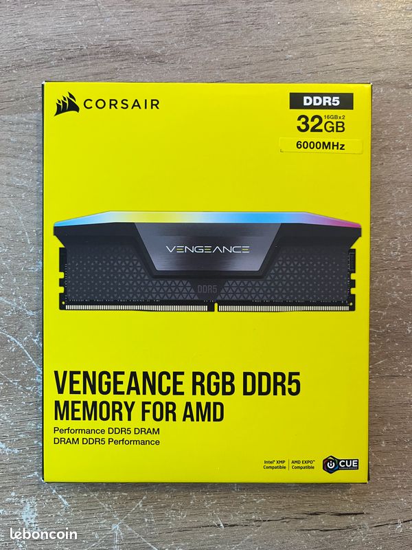 Mémoire DDR5 CORSAIR VENGEANCE RGB 32Go 2x16Go 6000MHz CL40 Intel XMP