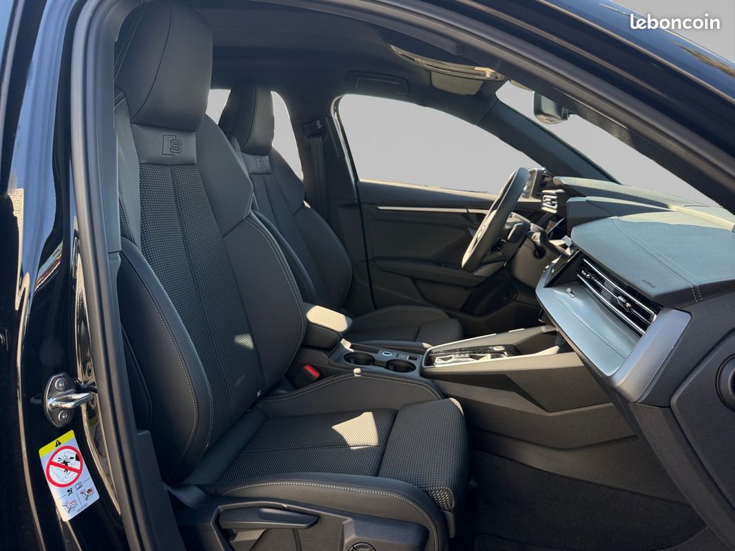 AUDI A3 Sportback TFSI e Hybride rechargeable 204 S tronic 6 S line (image 11)