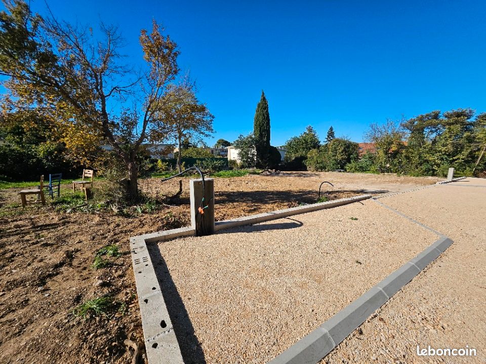 Terrain 422 m² · à La Penne-sur-Huveaune · 290 000 €