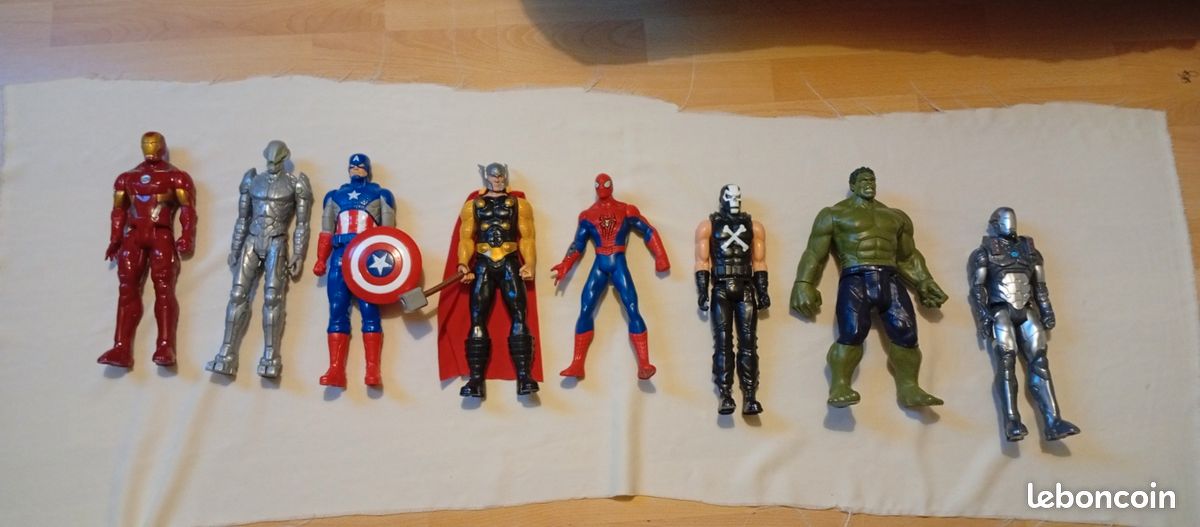 Figurines Avengers (image 1)