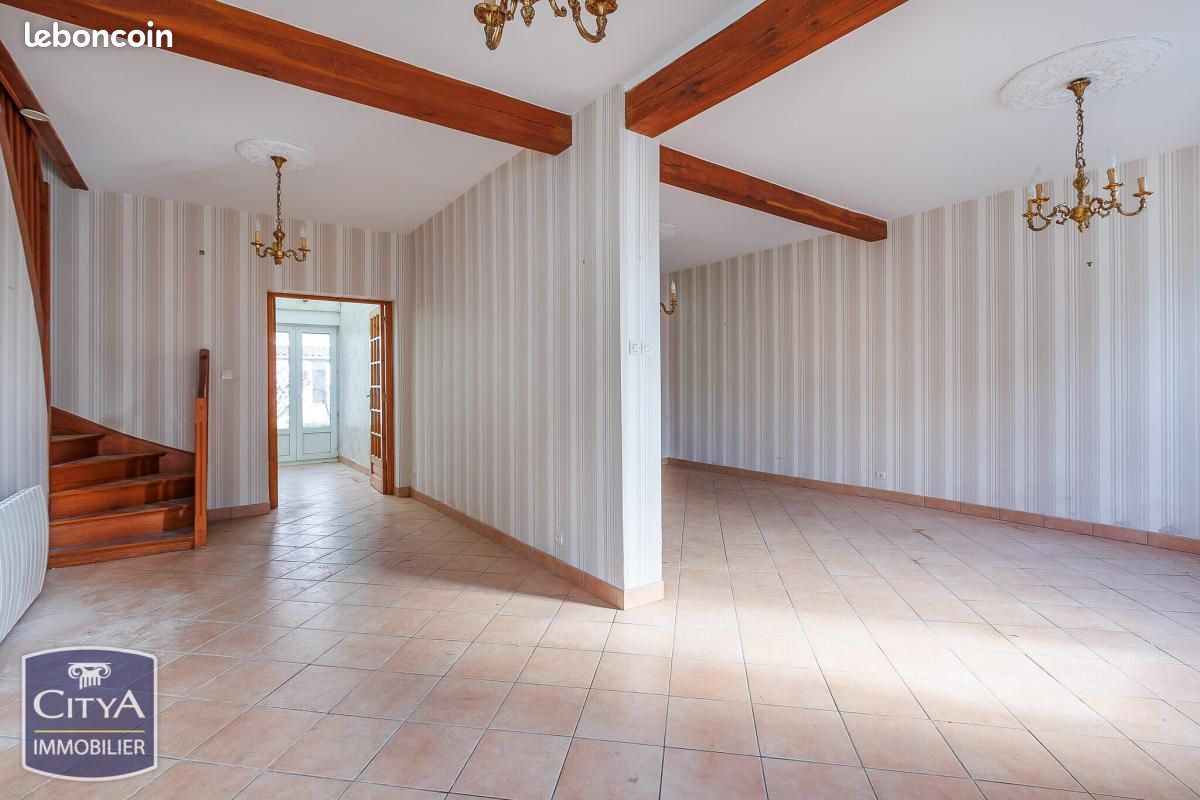 Maison 3 pièces 127 m² · à Loos · 127 m² · 205 000 €
