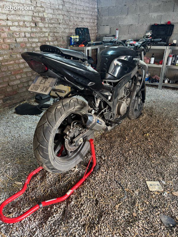 Vend pièces Hyosung comet 125cc (image 2)