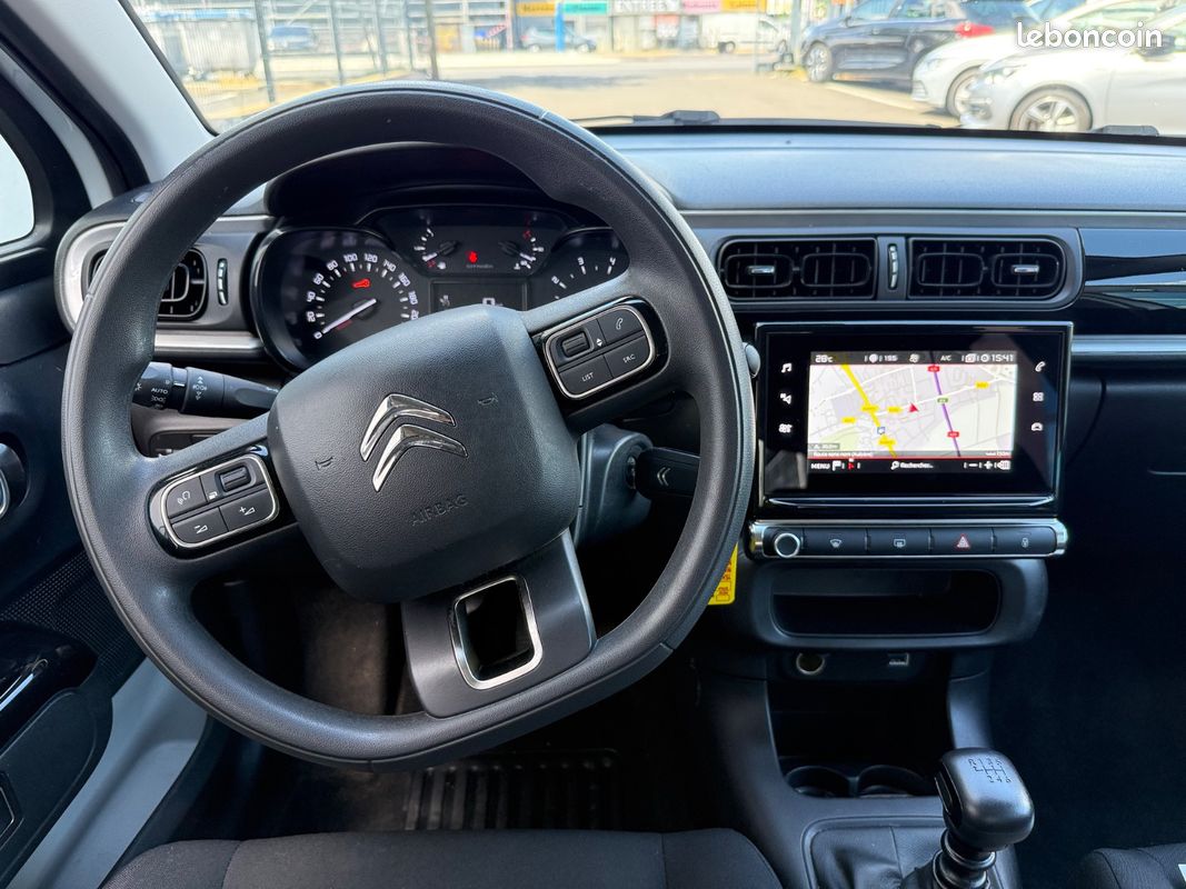 Citroën C3 Feel Business 100 ch GPS+CARPLAY (image 11)