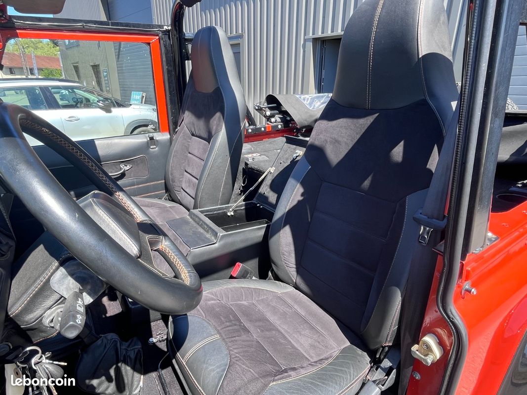 LAND ROVER DEFENDER 3.5 V8 Bache 133cv (image 11)