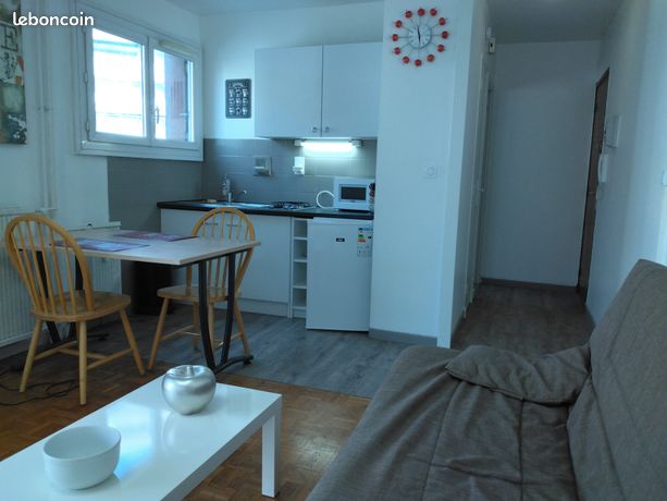 Loue T1 proche centre ville