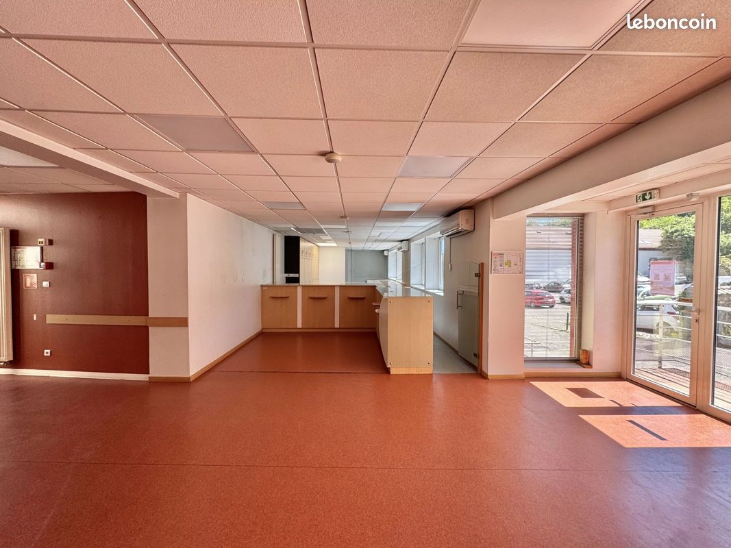Immeuble 16 pièces 478 m² · à Altkirch · 478 m² · 583 000 €