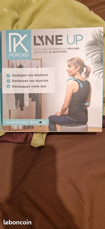 De Posture Vest Percko Lyne Up Tee Shirt Percko Vêtements