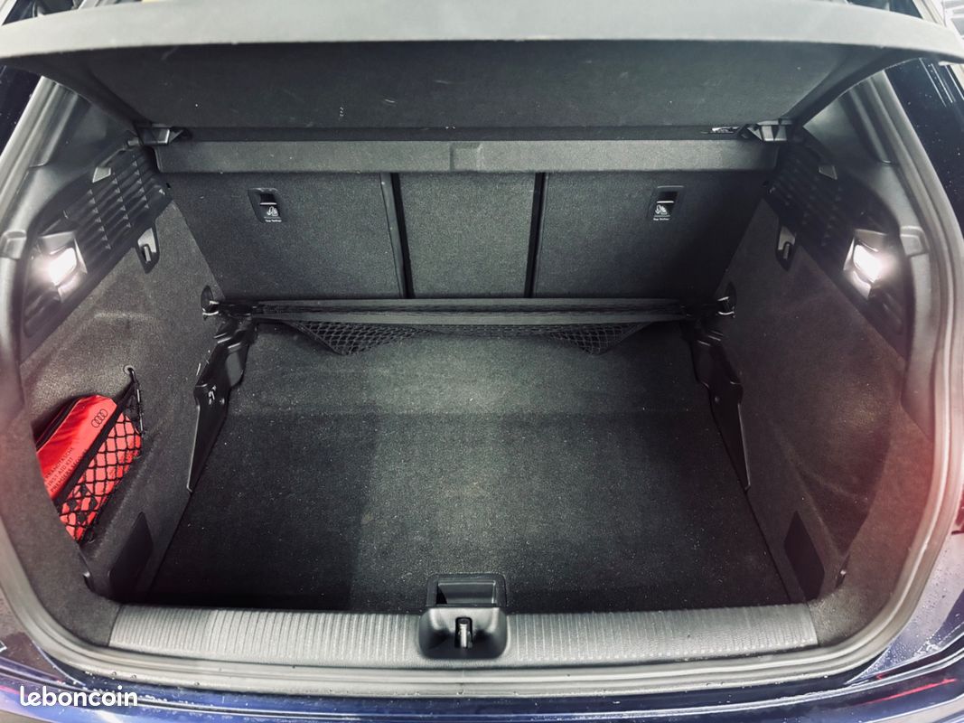 Audi Q2 35 TFSI 1.5L 150CH S LINE + ENTRETIEN CONSTRUCTEUR + TOIT OUVRANT + CARPLAY + CAMERA DE RECUL + GARANTIE 12 MOIS (image 44)
